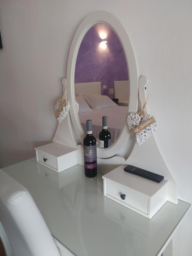 קמאיורה B&B Villa La Bouganville מראה חיצוני תמונה